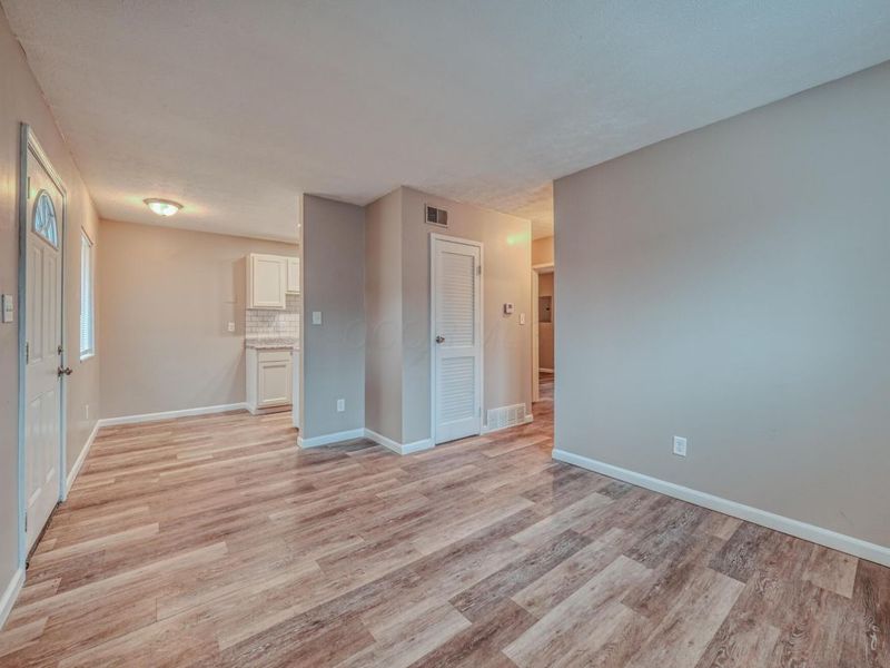 2735 Joyce Avenue , Unit D, Columbus, OH 43211 Photo 3