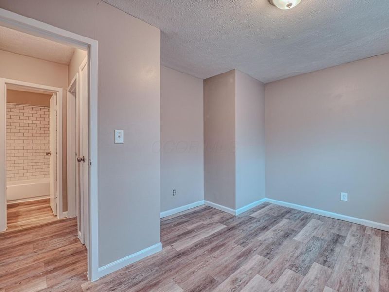 2735 Joyce Avenue , Unit D, Columbus, OH 43211 Photo 9