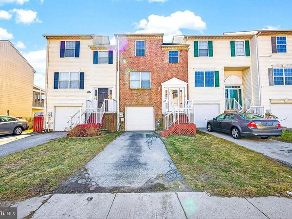 213 BELLWETHER COURT, NEWARK, DE 19702