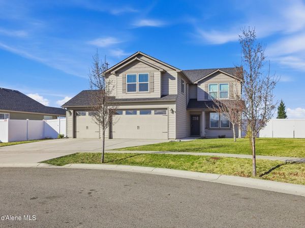 6456 W Irish Cir, Rathdrum, ID 83858