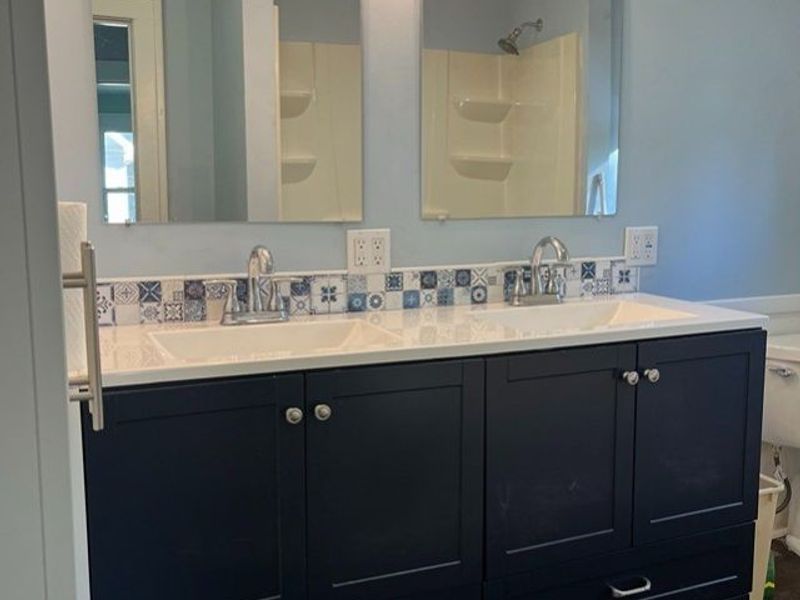 230 Helen Avenue , Akron, OH 44310 Photo 12