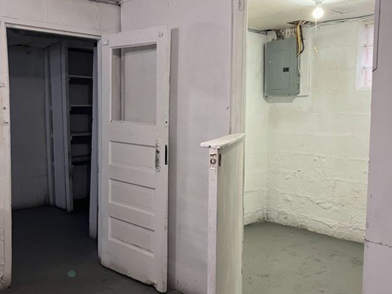 230 Helen Avenue , Akron, OH 44310 Photo 15