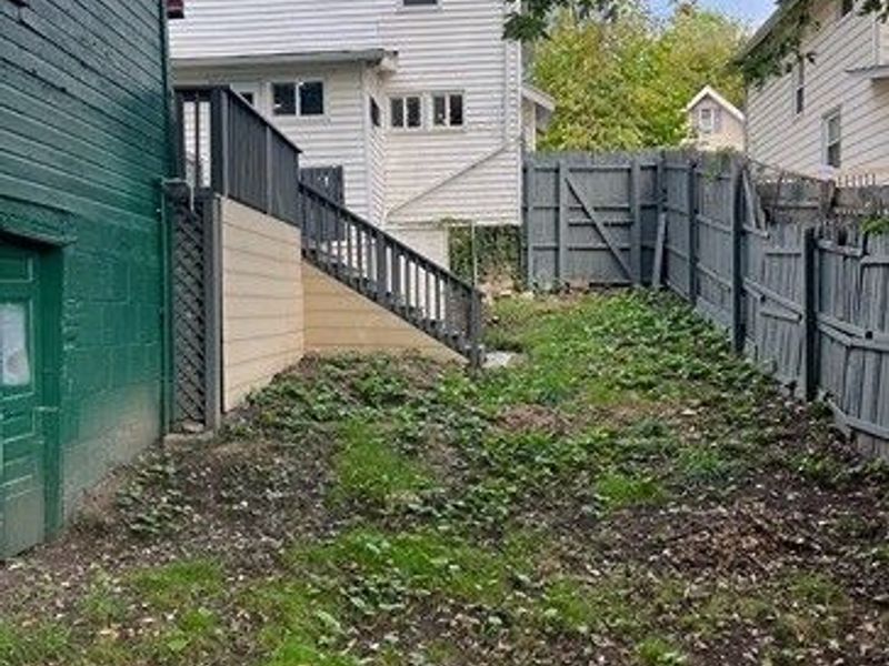 230 Helen Avenue , Akron, OH 44310 Photo 5