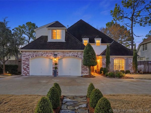 5818 E 101st Place, Tulsa, OK 74137