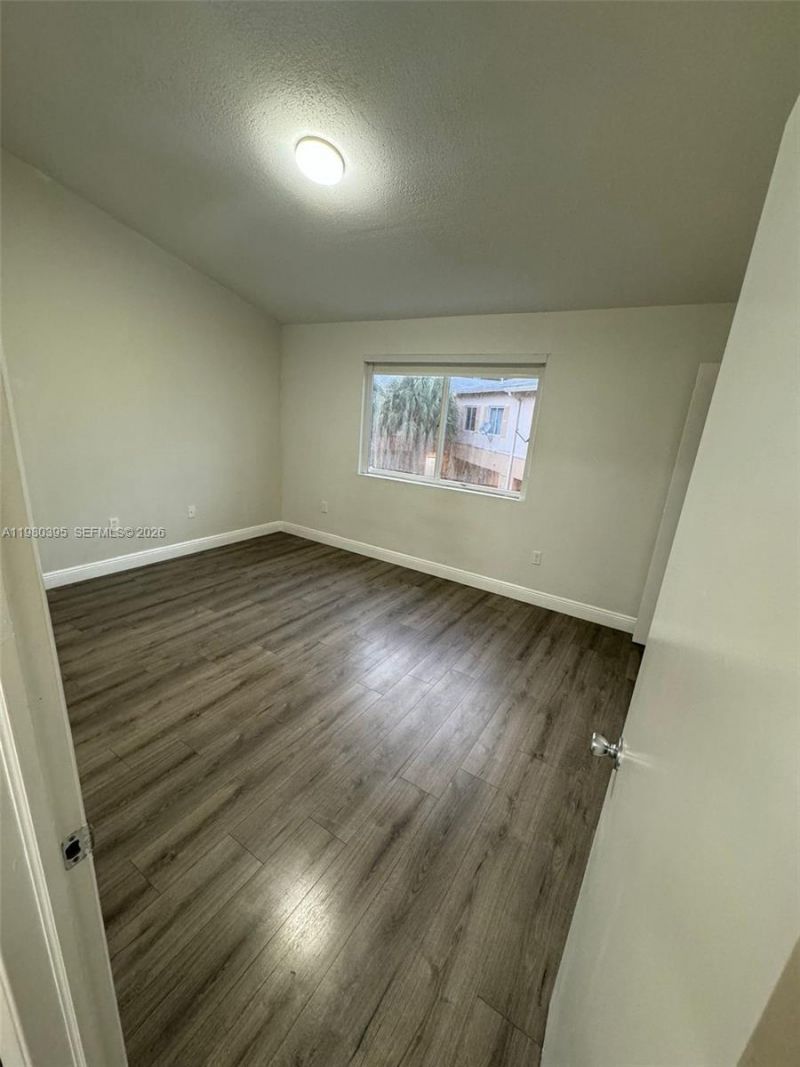 6235 Kendale Lakes Cir , Unit 237, Miami, FL 33183 Photo