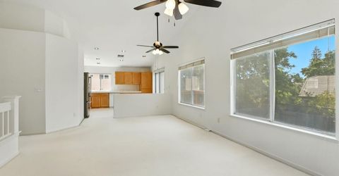 9510 Village Tree Dr, Elk Grove, CA 95758 Photo