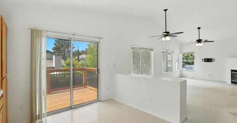 9510 Village Tree Dr, Elk Grove, CA 95758 Photo