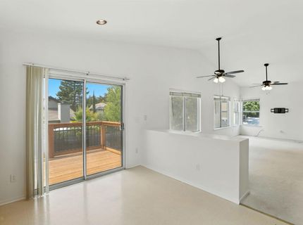 9510 Village Tree Dr, Elk Grove, CA 95758 Photo