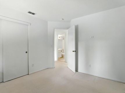 9510 Village Tree Dr, Elk Grove, CA 95758 Photo