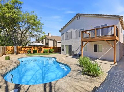 9510 Village Tree Dr, Elk Grove, CA 95758 Photo