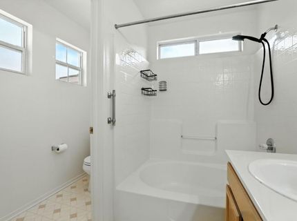 9510 Village Tree Dr, Elk Grove, CA 95758 Photo