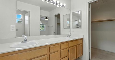 9510 Village Tree Dr, Elk Grove, CA 95758 Photo