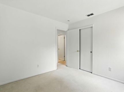 9510 Village Tree Dr, Elk Grove, CA 95758 Photo