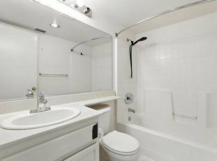 9510 Village Tree Dr, Elk Grove, CA 95758 Photo