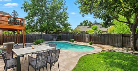 9510 Village Tree Dr, Elk Grove, CA 95758 Photo