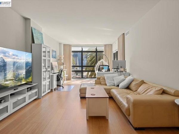 88 E San Fernando St, Unit 303, San Jose, CA 95113