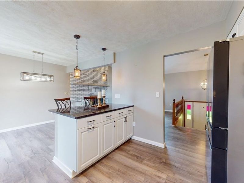 818 Seneca Drive, Belpre, OH 45714 Photo 10