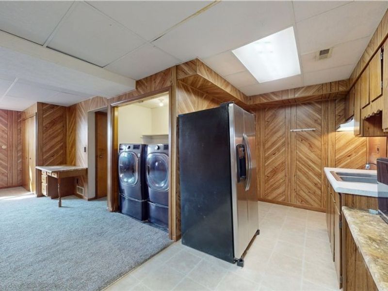 818 Seneca Drive, Belpre, OH 45714 Photo 19