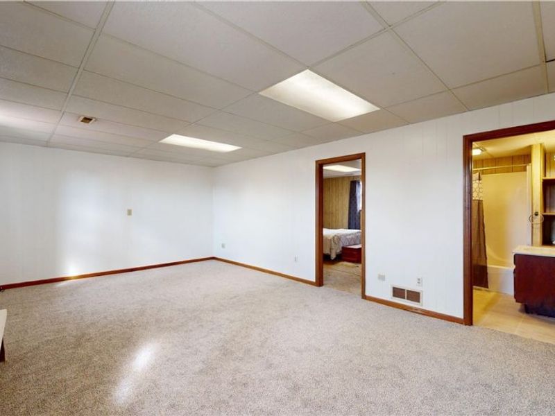 818 Seneca Drive, Belpre, OH 45714 Photo 21