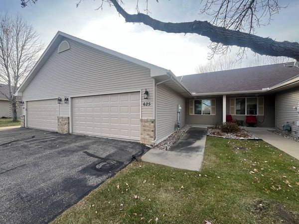 625 Meadow Lane , Norwood Young America, MN 55397
