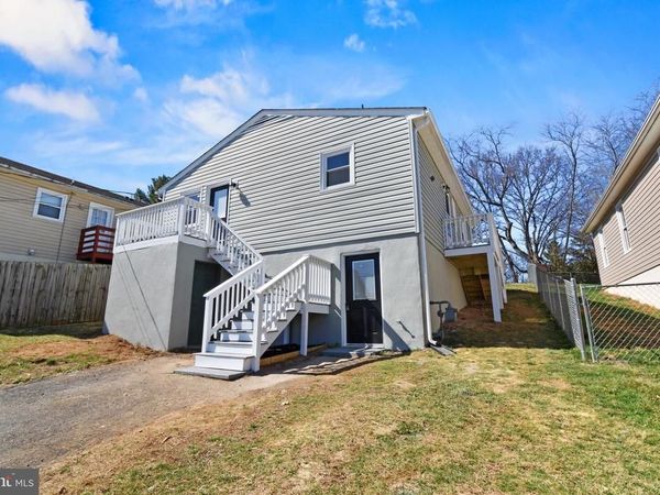 620 B STREET, STAUNTON, VA 24401