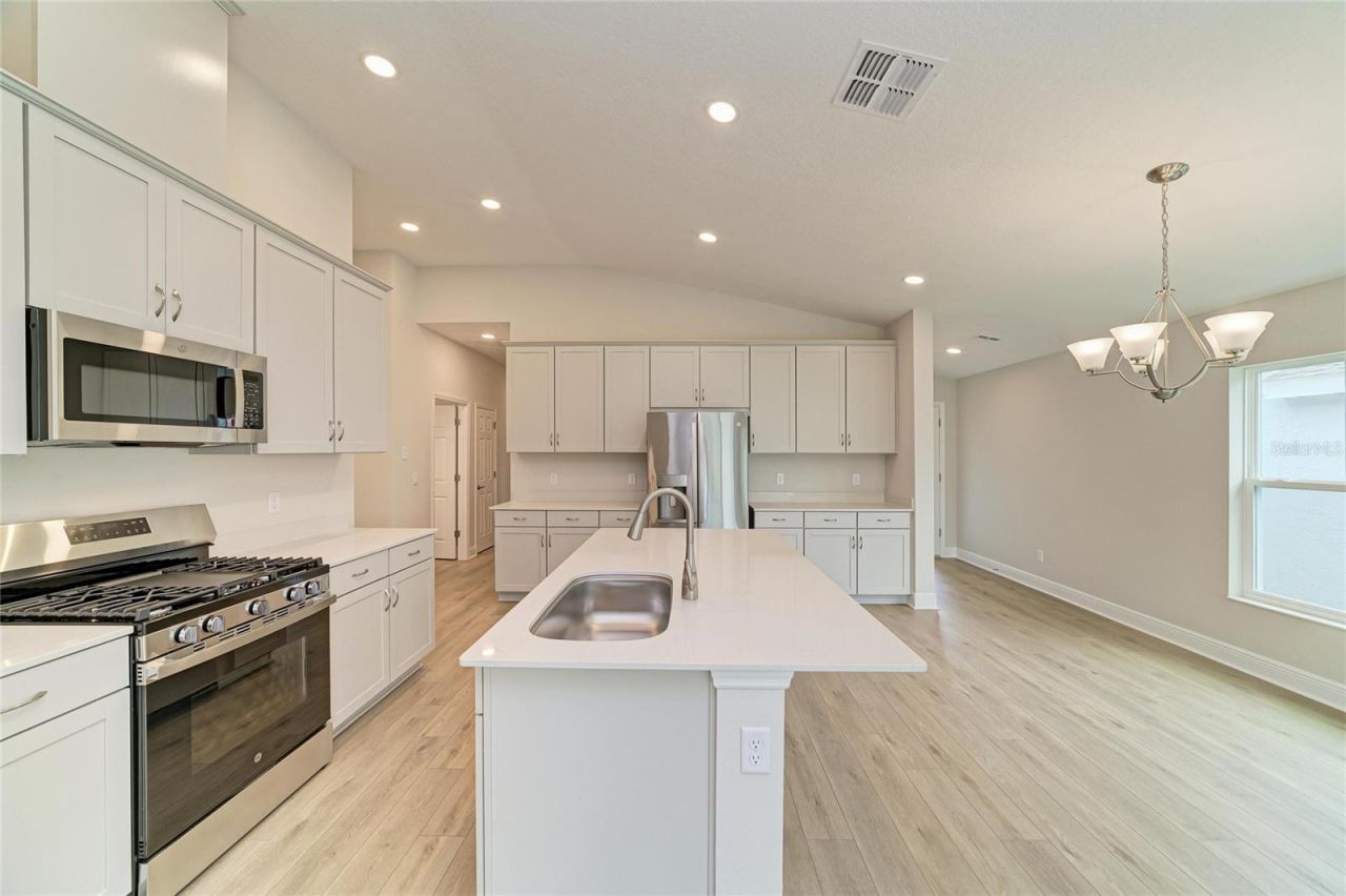 12373 Oak  Hill Way, Parrish, FL 34219 Photo
