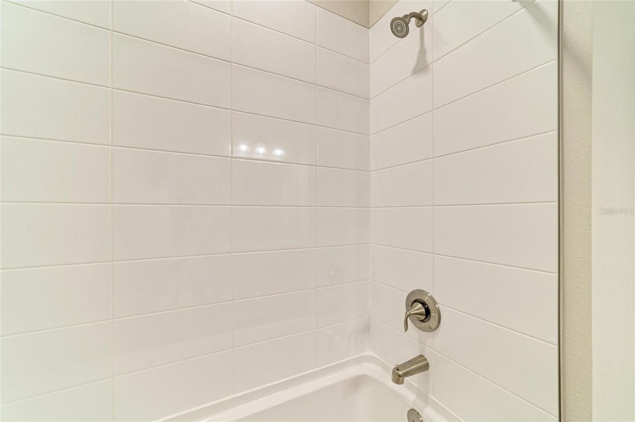 12373 Oak  Hill Way, Parrish, FL 34219 Photo