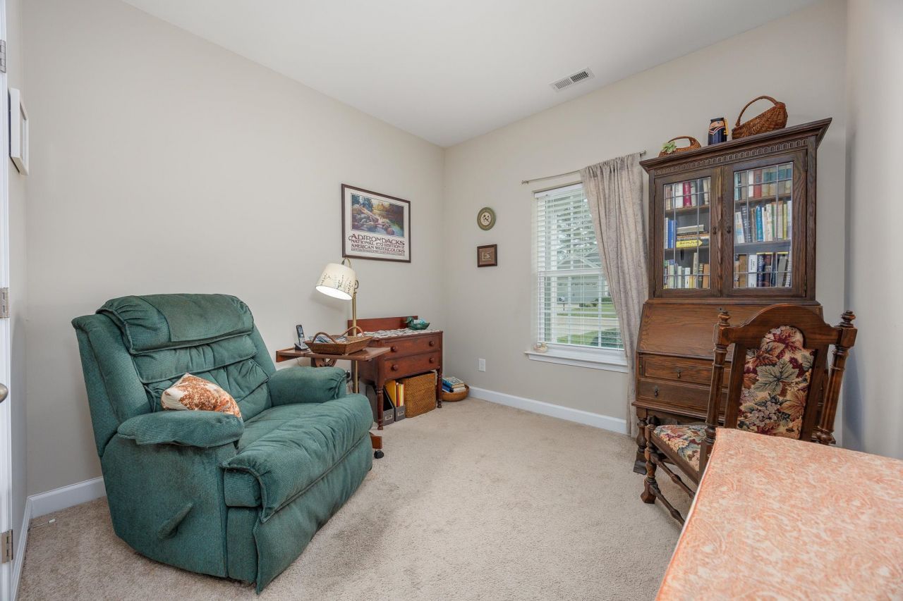 719 Londonberry Ct. Photo 25