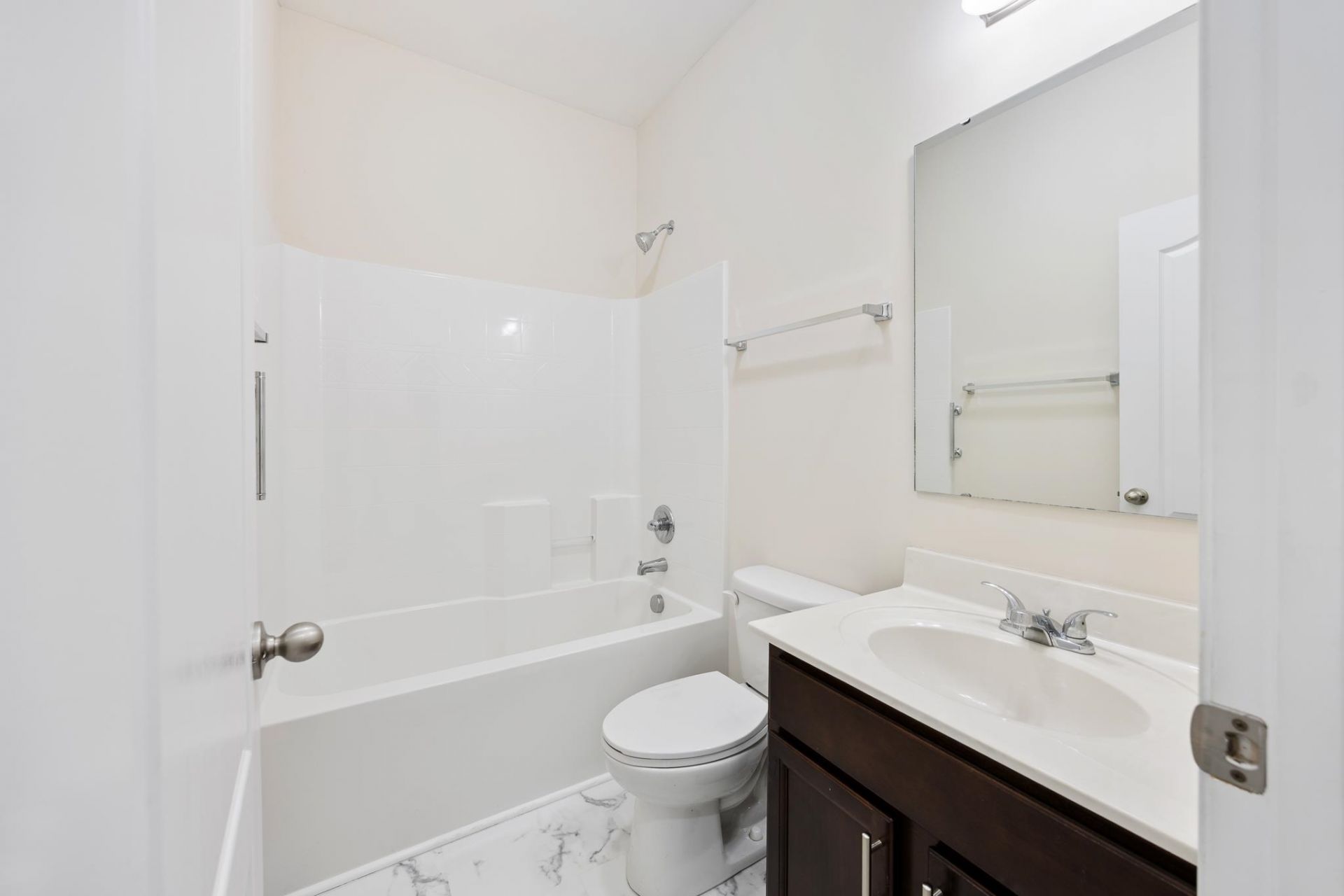 719 Londonberry Ct. Photo 34