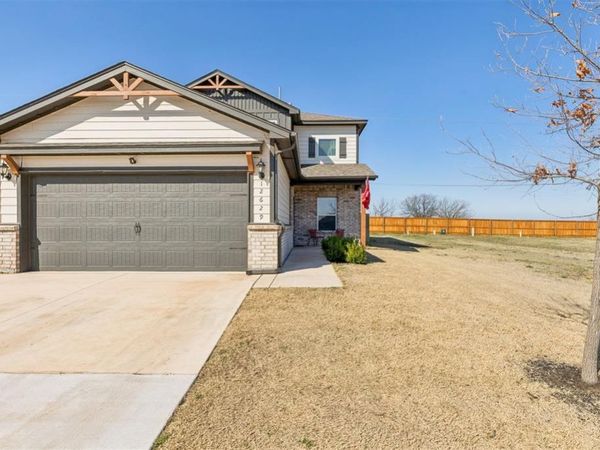 12629 Florence Lane, Yukon, OK 73099