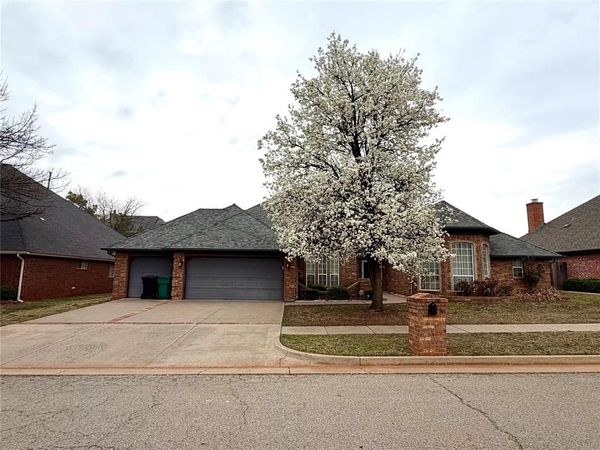 4209 NW 143rd , Oklahoma City, OK 73134