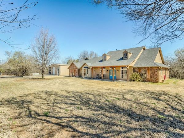 10100 S Richland Road, Mustang, OK 73064