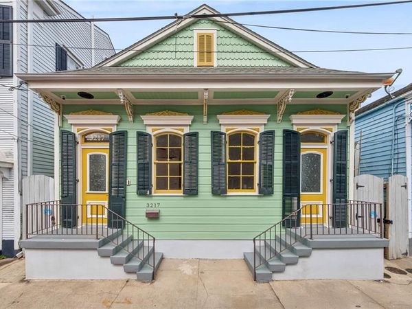 3217 DAUPHINE Street, New Orleans, LA 70117
