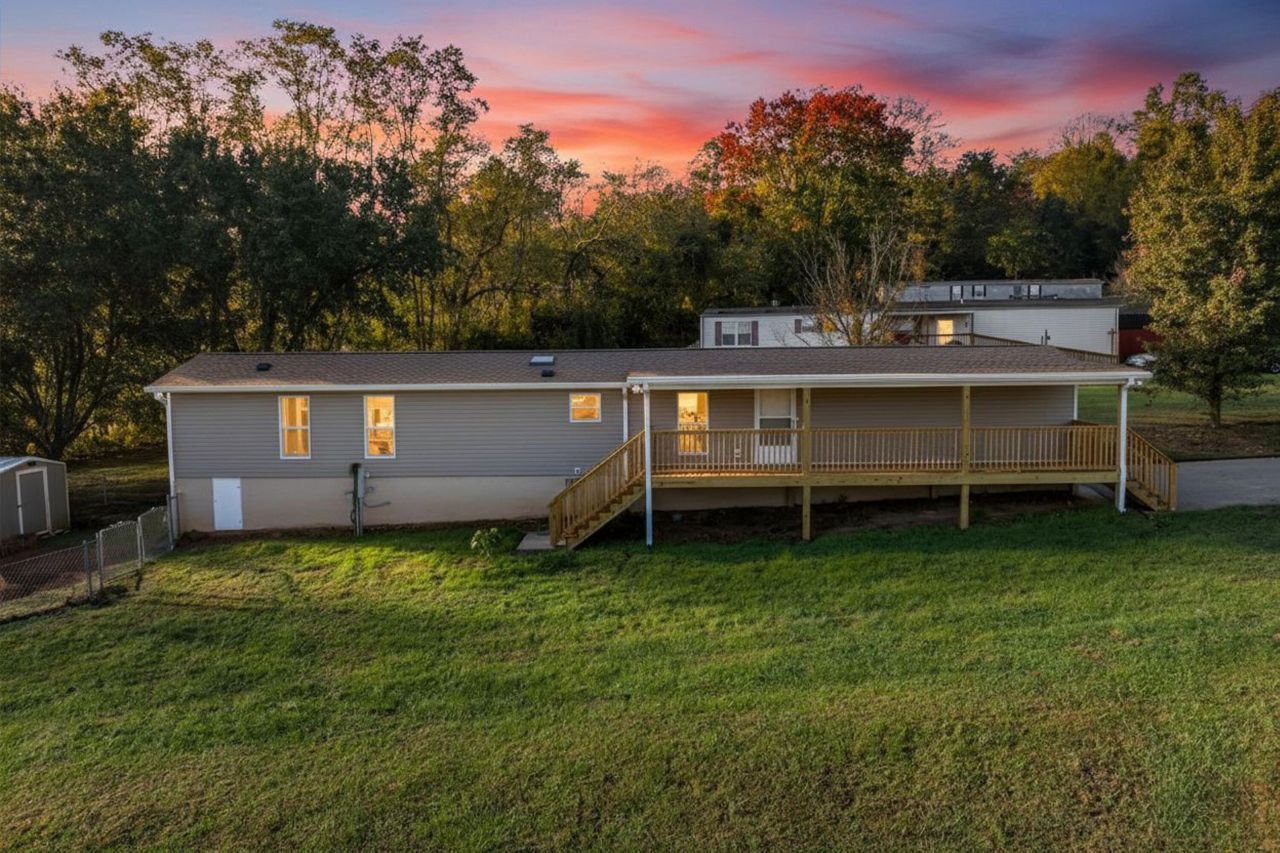 2420 Locust Grove Court, Morristown, TN 37814 Main Photo