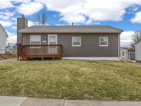 5434 Gordon Avenue NW, Cedar Rapids, IA 52405