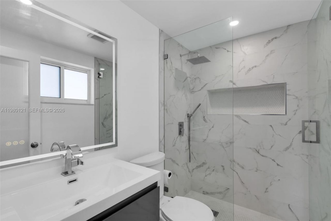 2430 Key Largo Lane , Fort Lauderdale, FL 33312 Photo