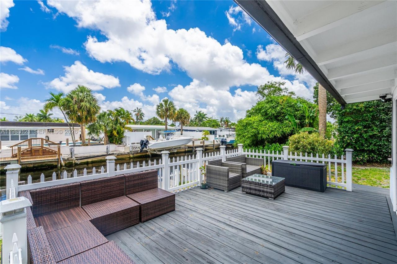 2430 Key Largo Lane , Fort Lauderdale, FL 33312 Photo