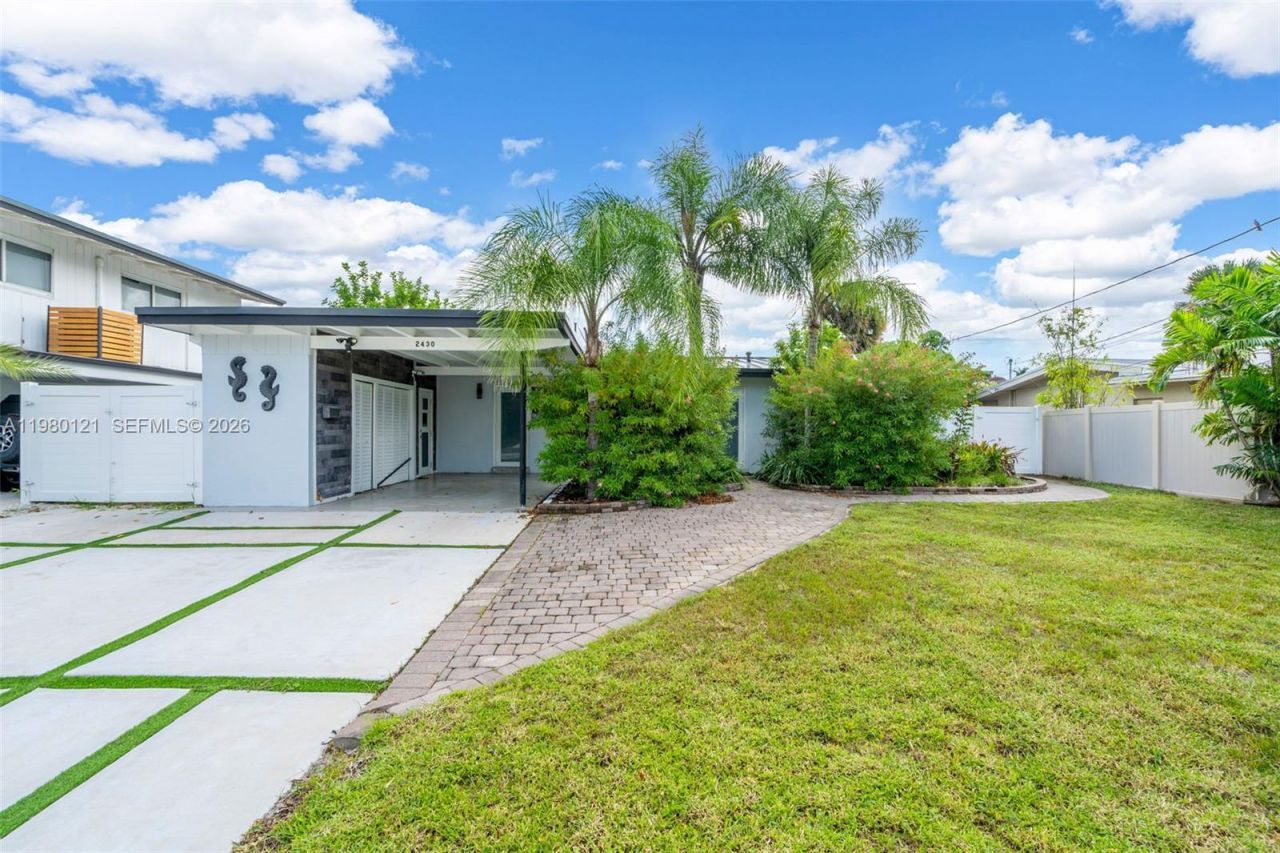 2430 Key Largo Lane , Fort Lauderdale, FL 33312 Photo