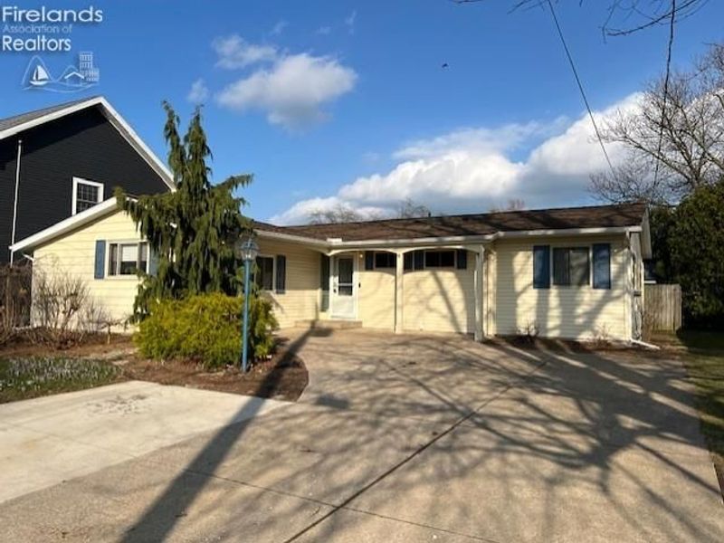 3712 Matthes Avenue, Sandusky, OH 44870 Photo 1