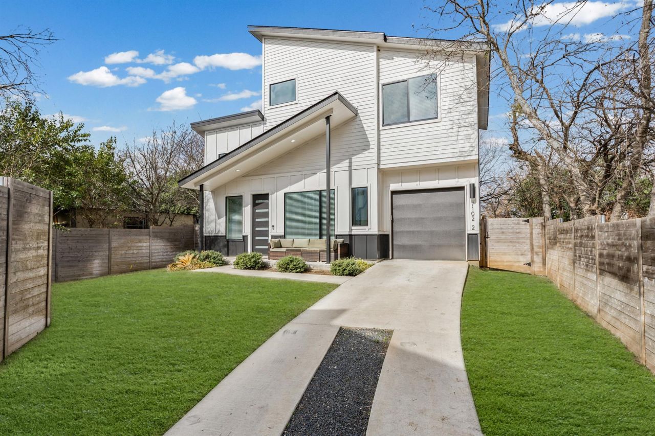7102 Providence Ave, Unit 2, Austin, TX 78752 Main Photo