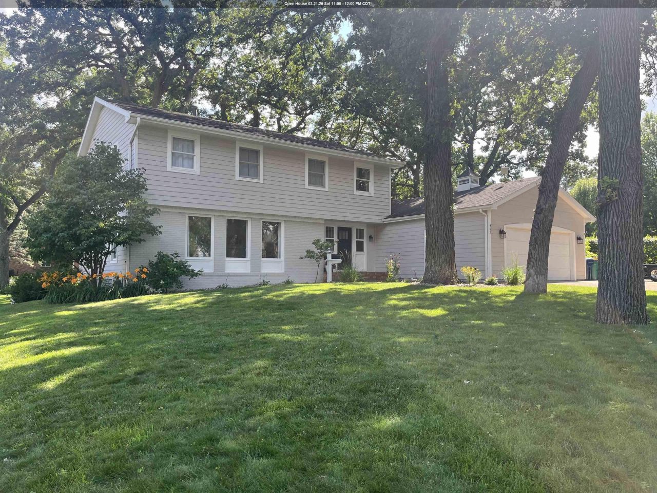 413 8th St  Spirit Lake, IA 51360