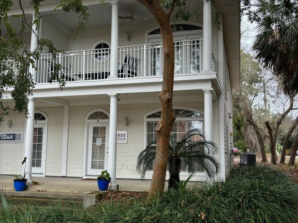 165 Brooks Street, Unit E, Fort Walton Beach, FL 32548