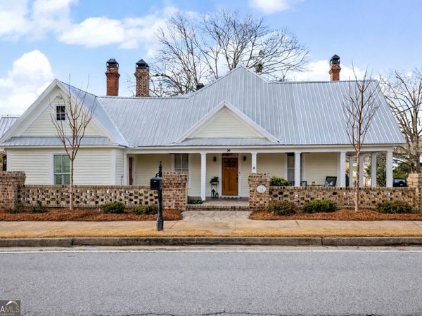 36 Broad Street, Senoia, GA 30276