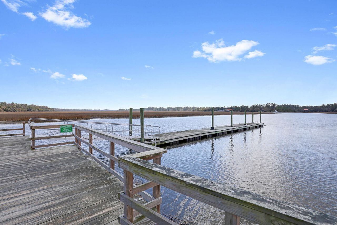 344 Somerset Drive Photo 19