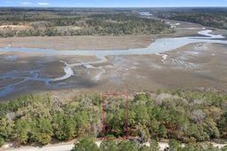 344 Somerset Drive photo 4