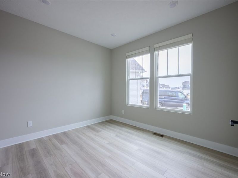 648 Bar Harbor , Avon Lake, OH 44012 Photo 4