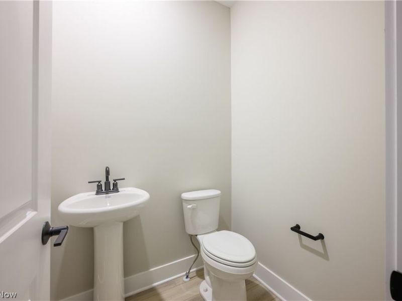 648 Bar Harbor , Avon Lake, OH 44012 Photo 6