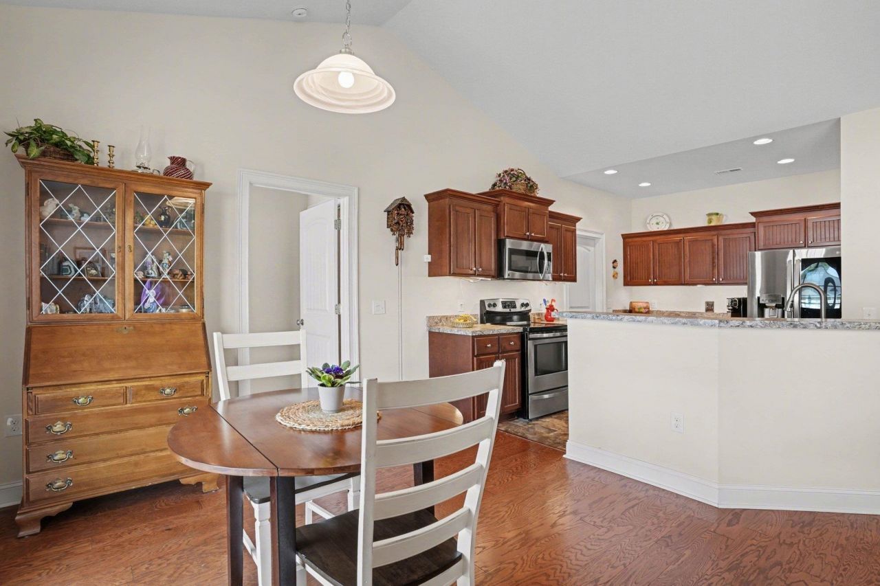 1008 Napa Ct. Photo 10