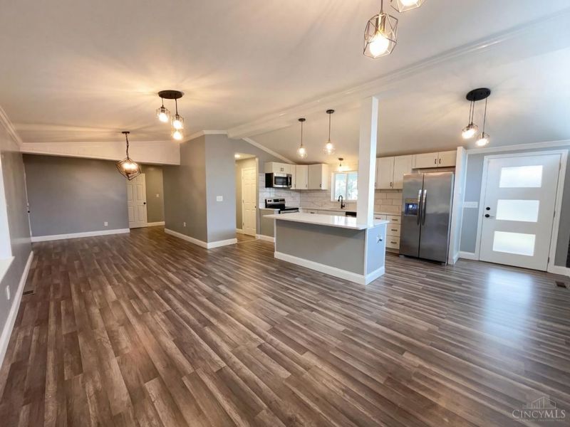 7809 View Place Drive, Springfield Twp., OH 45224 Photo 3