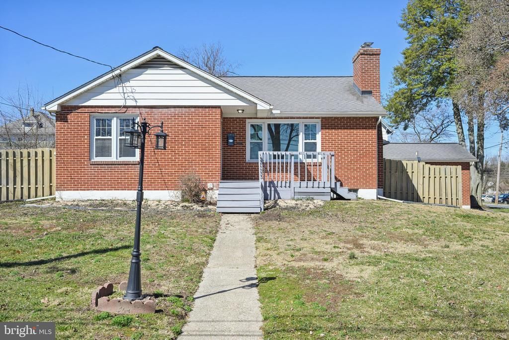 1607 Cherry Street, Wilmington, DE 19809 Main Photo